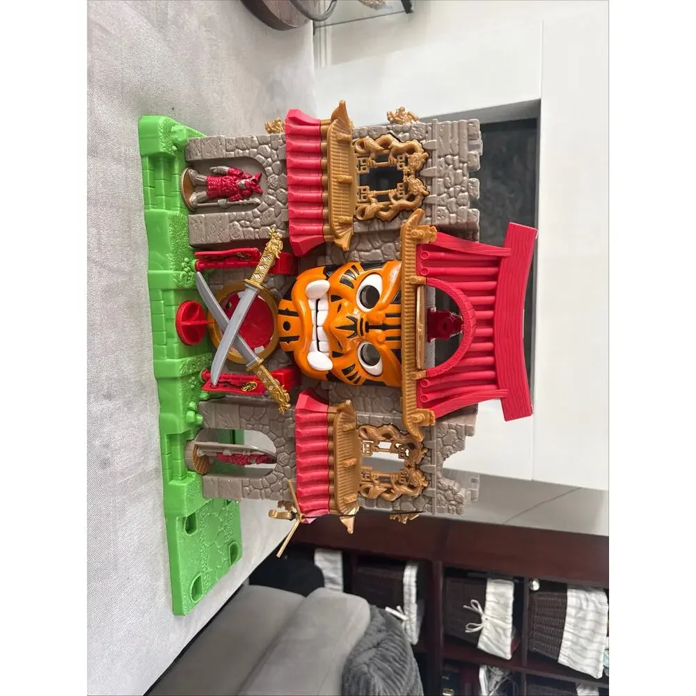 Fisher-Price Imaginext Samurai Castle Tiger Fortress Playset